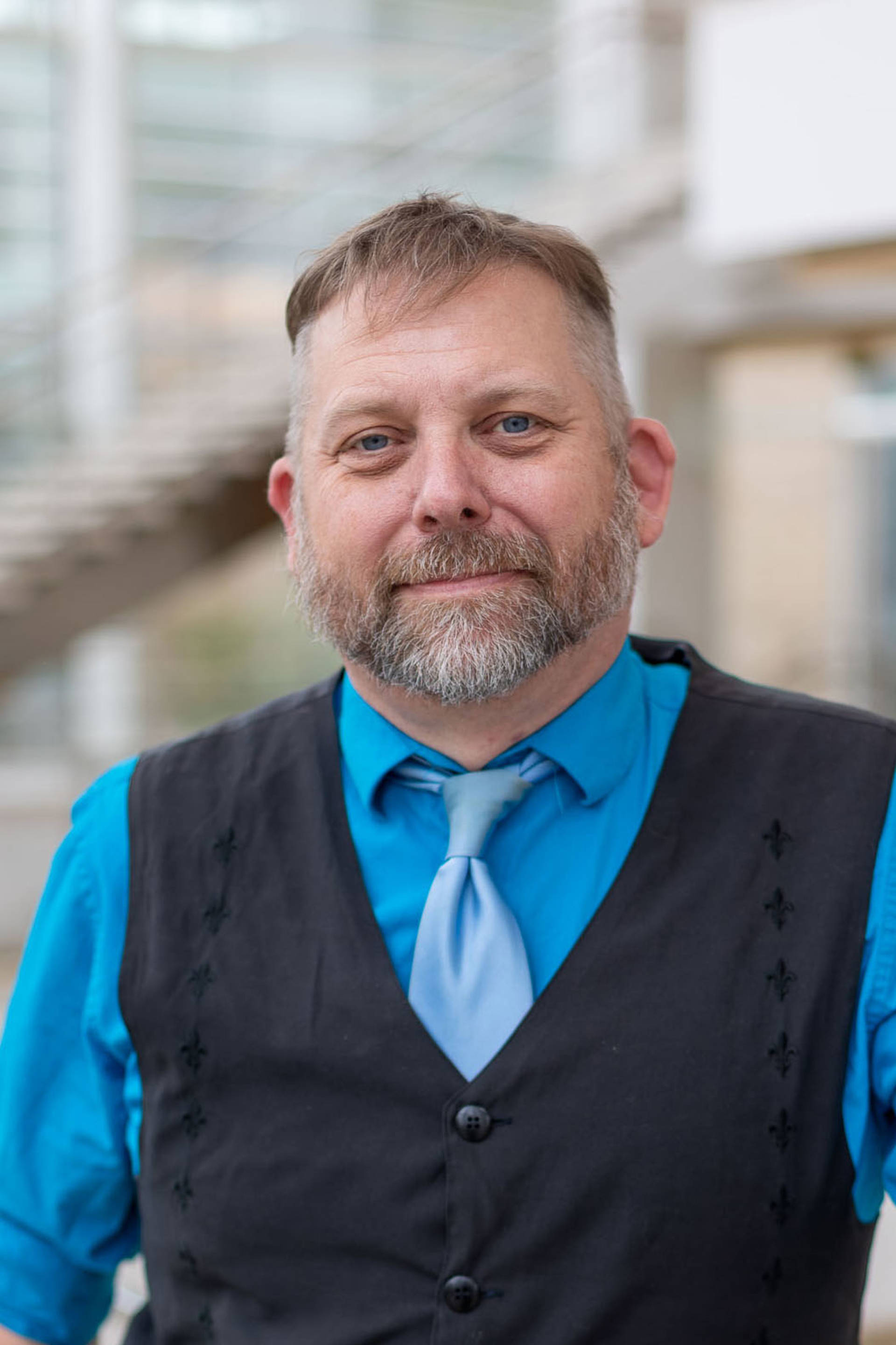 Jess Schuknecht Headshot