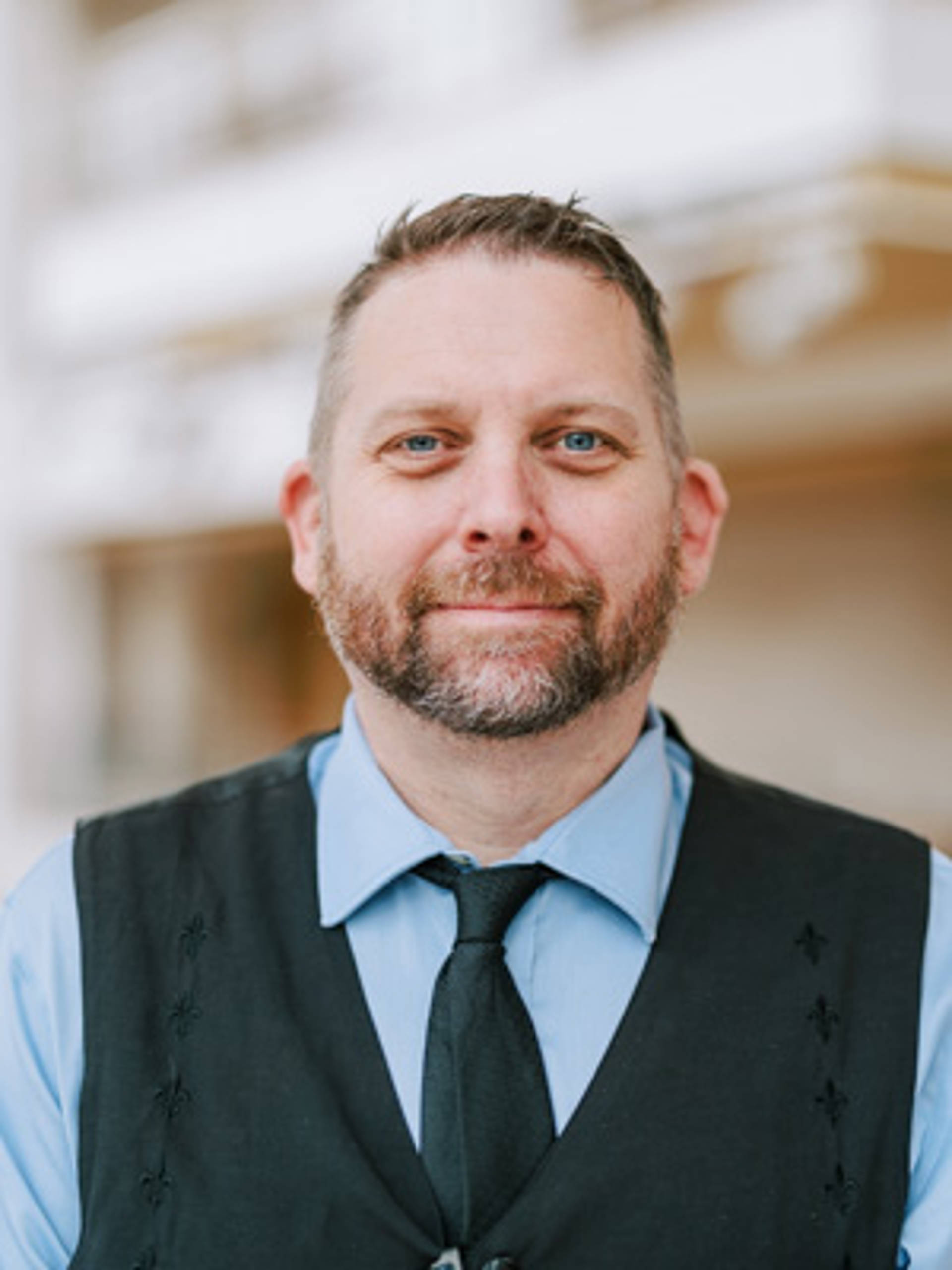 Jess Schuknecht Headshot