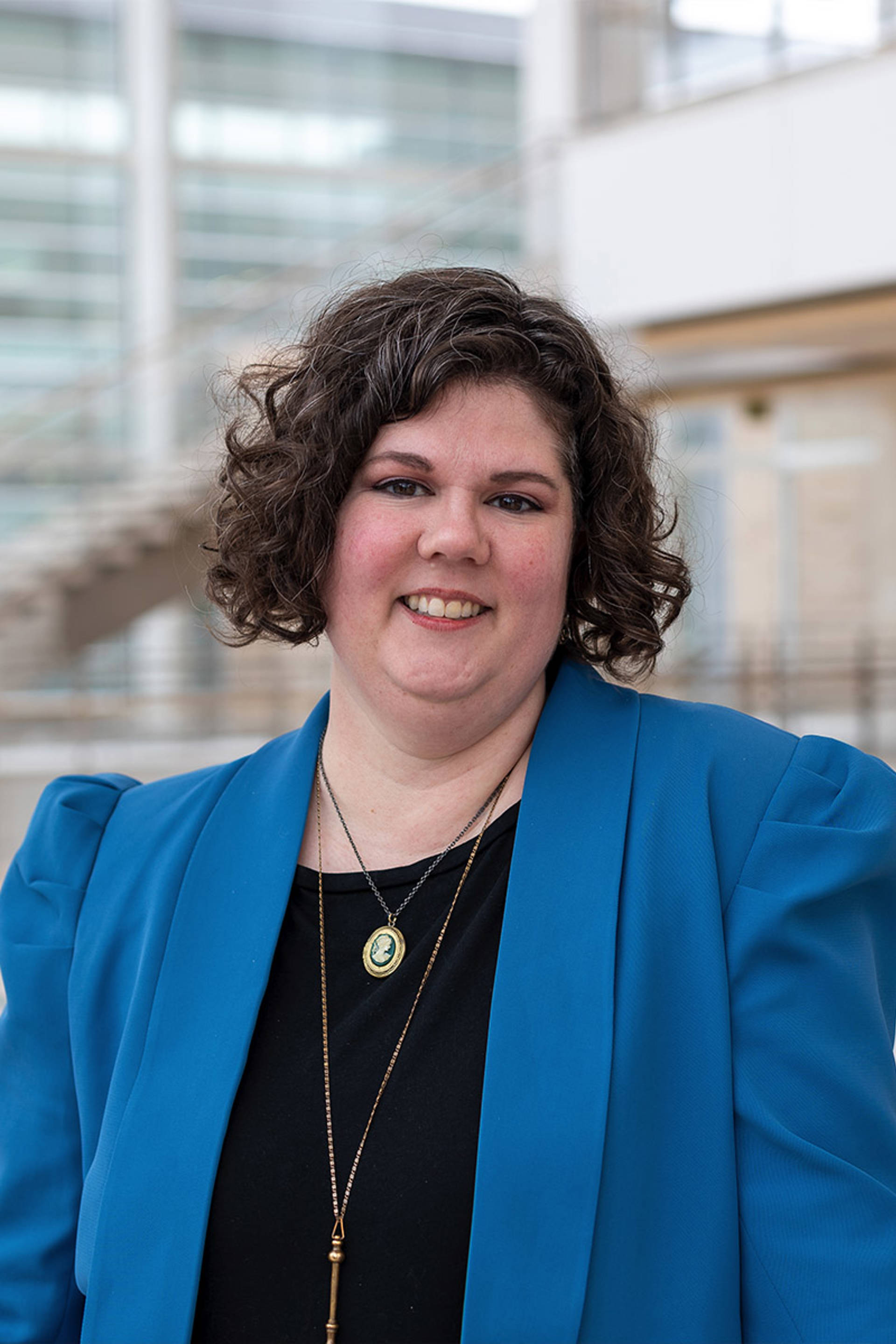 Shannon Heibler headshot