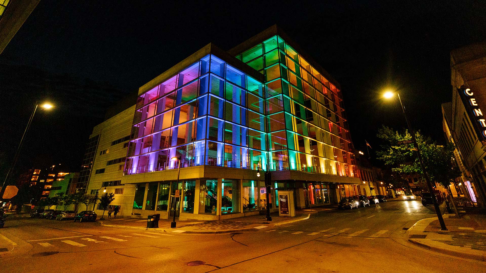 /media/vckjf30u/overture_rainbow_lighting_banner.jpg